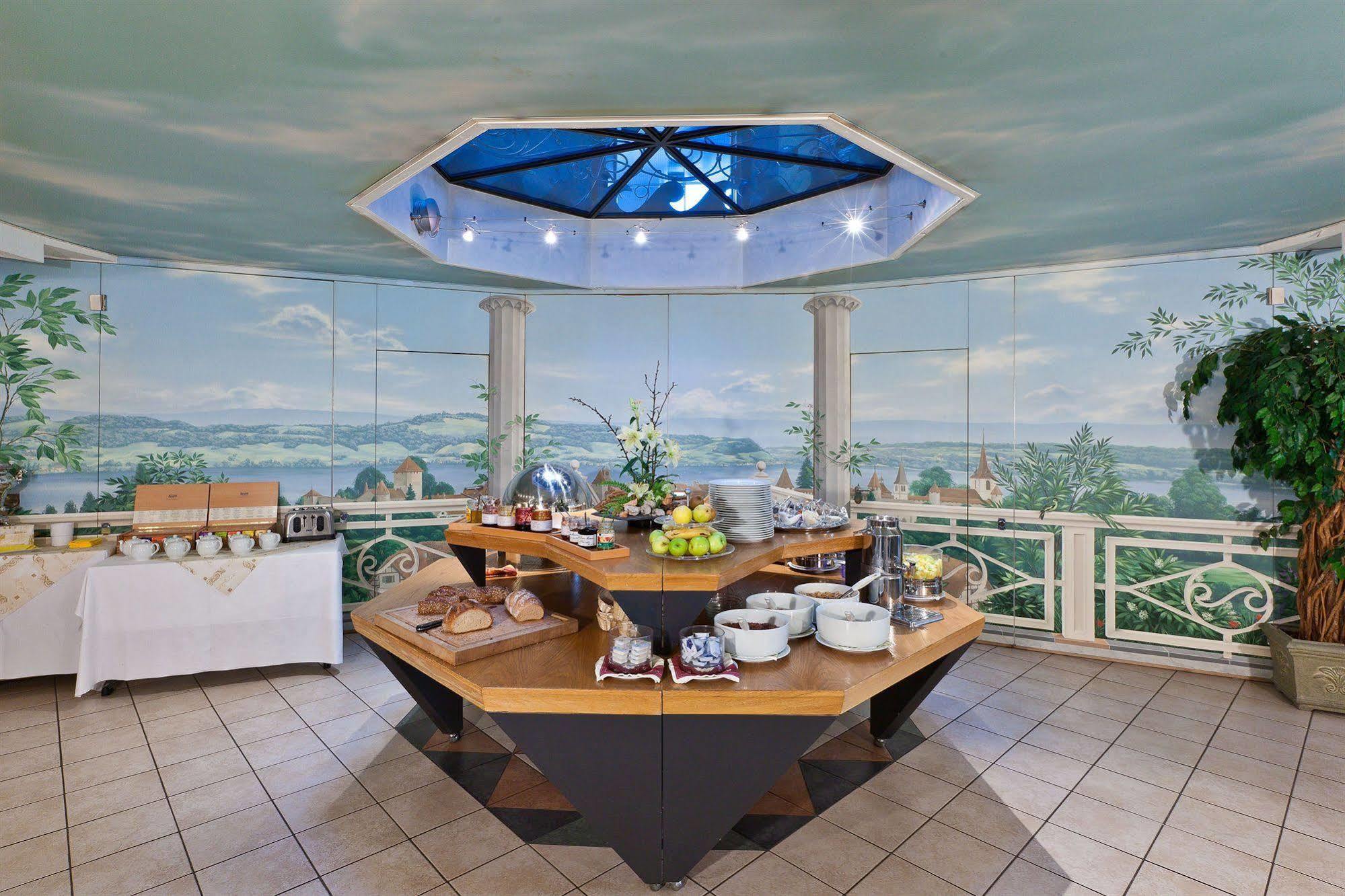 Seepark Hotel Murten Esterno foto